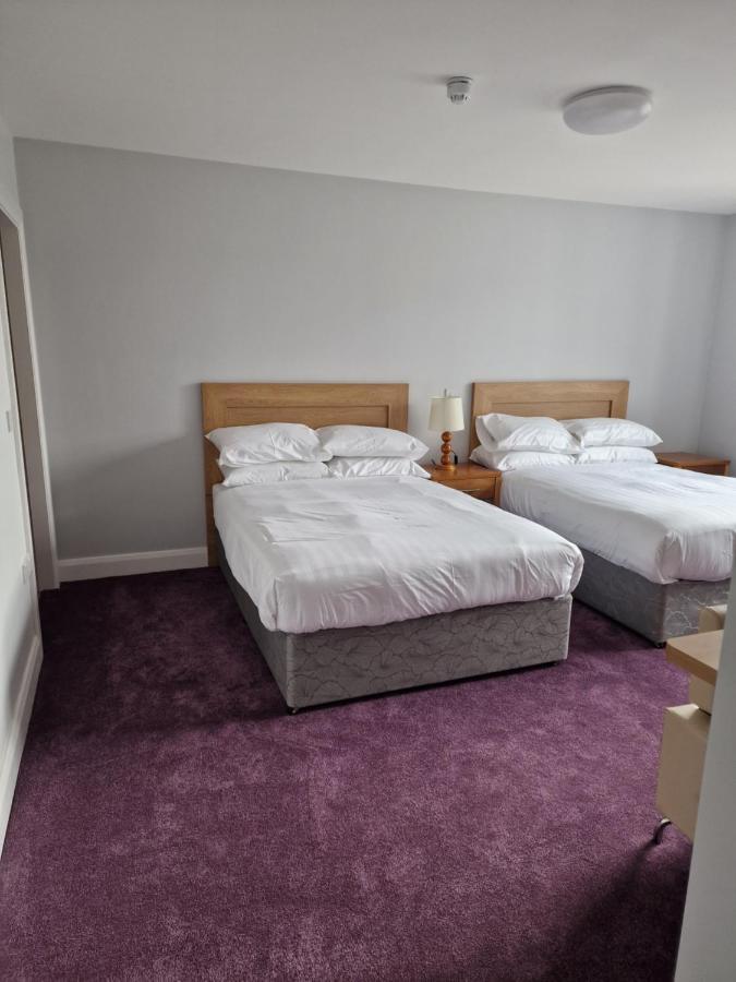 Home Inn Άθλον Εξωτερικό φωτογραφία
