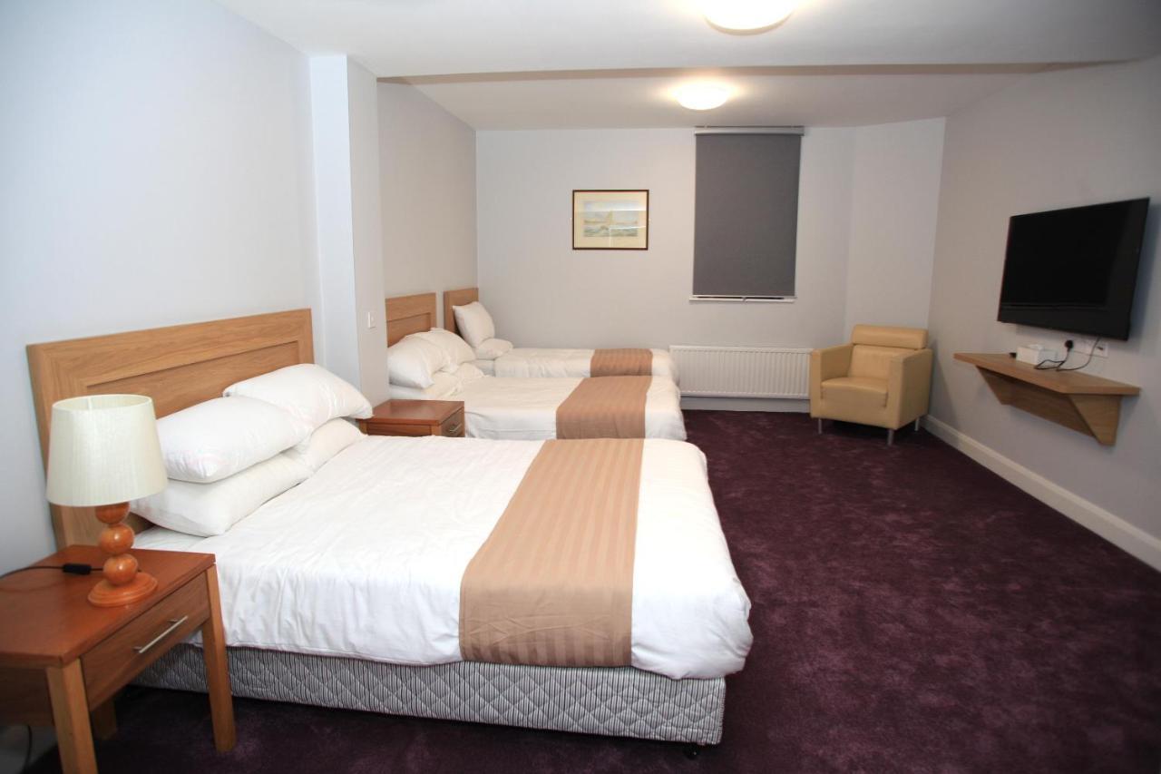 Home Inn Άθλον Εξωτερικό φωτογραφία